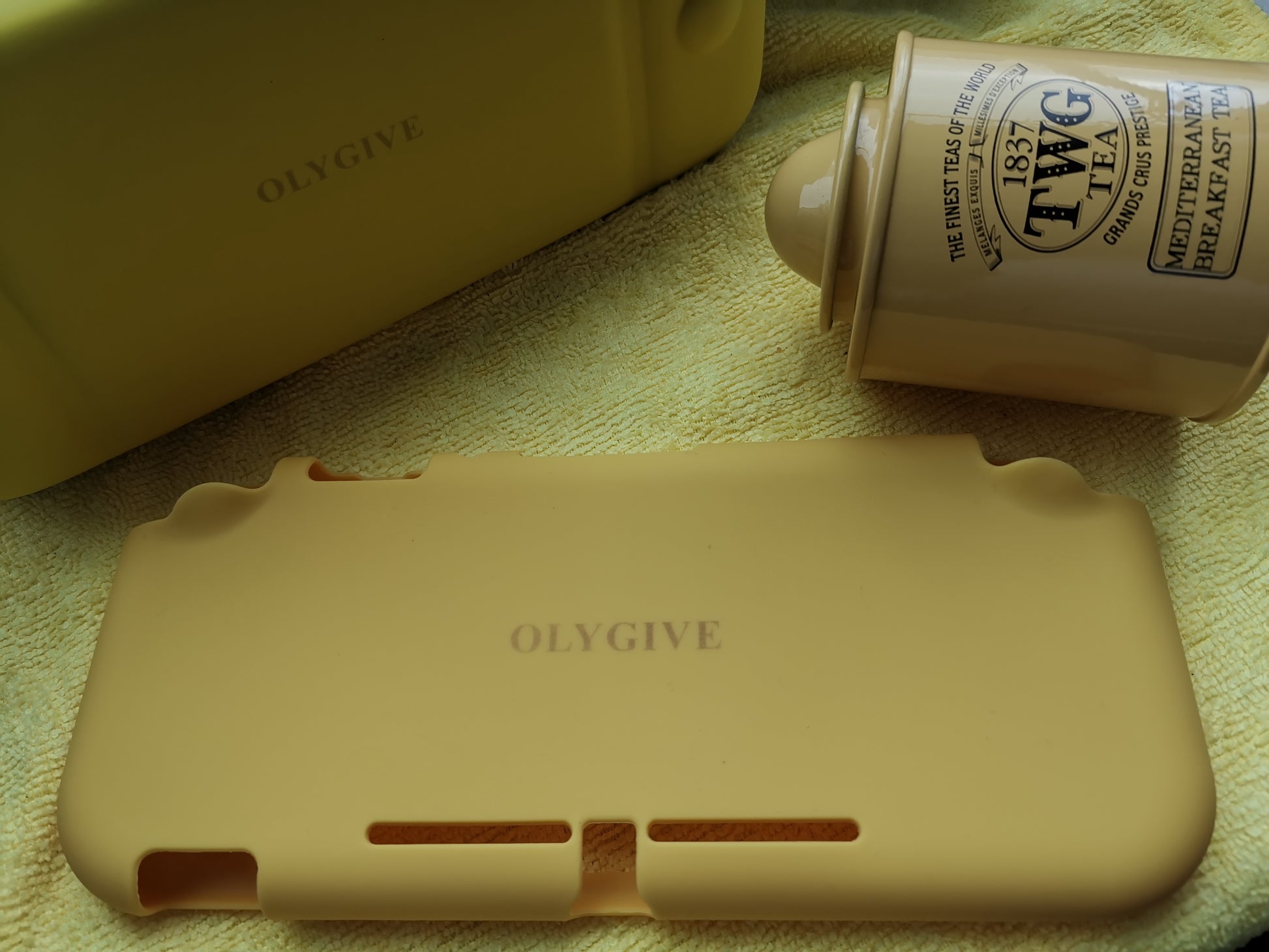 OLYGIVE Silicone Case for Nintendo Switch Lite - Yellow - ECHZOVE